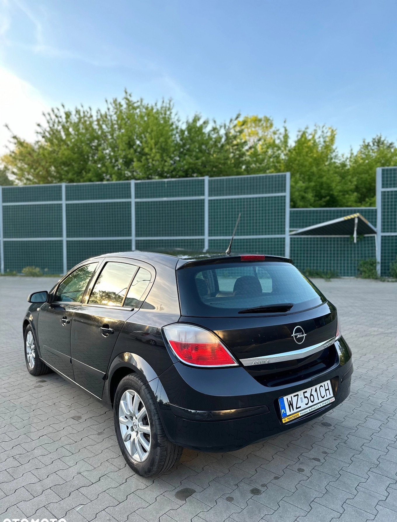 Opel Astra cena 8900 przebieg: 279000, rok produkcji 2004 z Wąchock małe 232